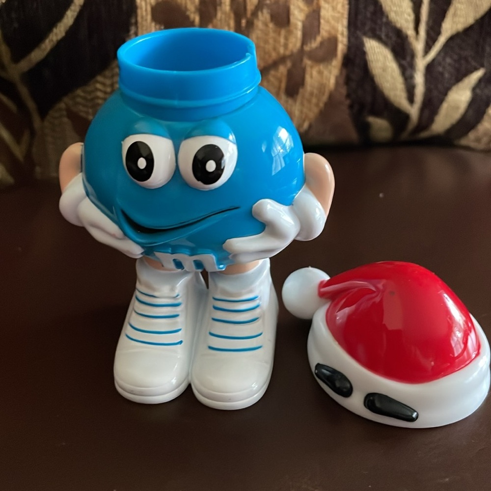 Mars M&M Candy Container - Picture 6 of 7